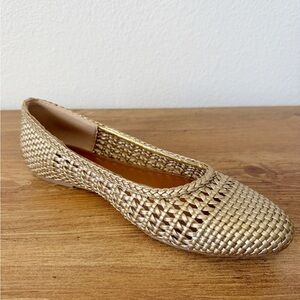 a.n.a Knoll Gold Woven Flats Size 8